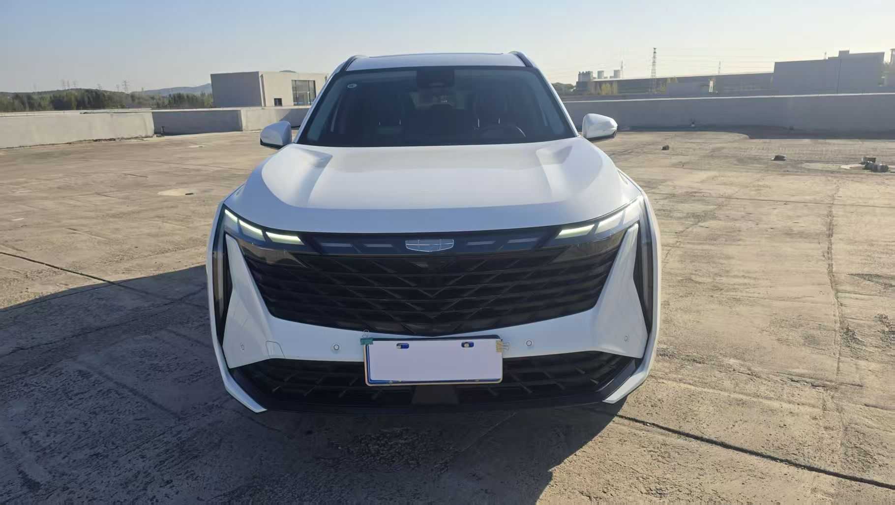 جيلي بويوي 2023
