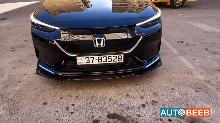 هوندا e:NS1 2022