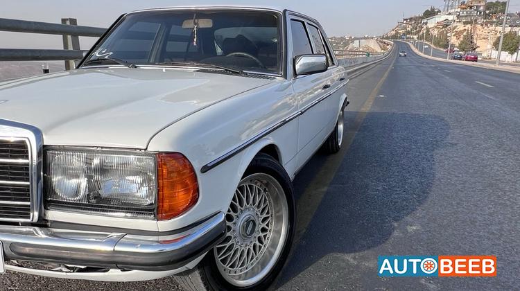 مرسيدس بنز E230 1977