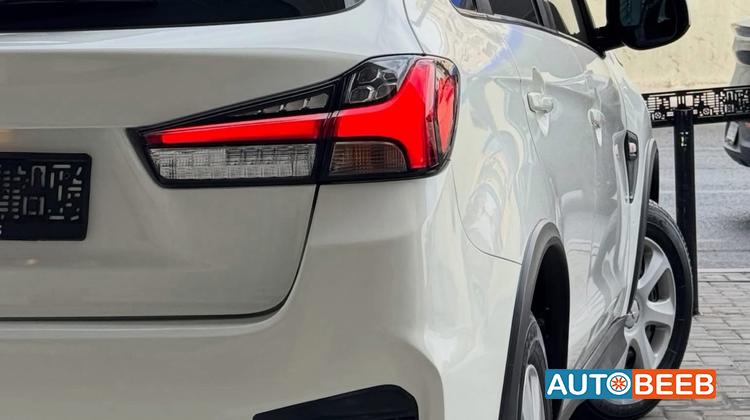 ميتسوبيشي ASX 2022