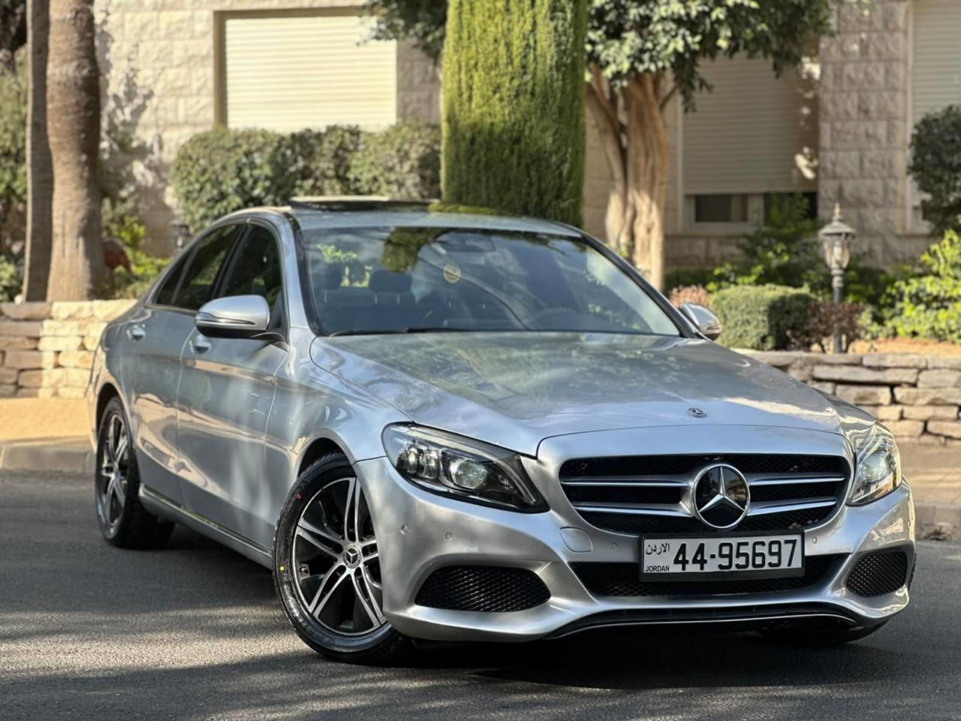 مرسيدس بنز C200 2020