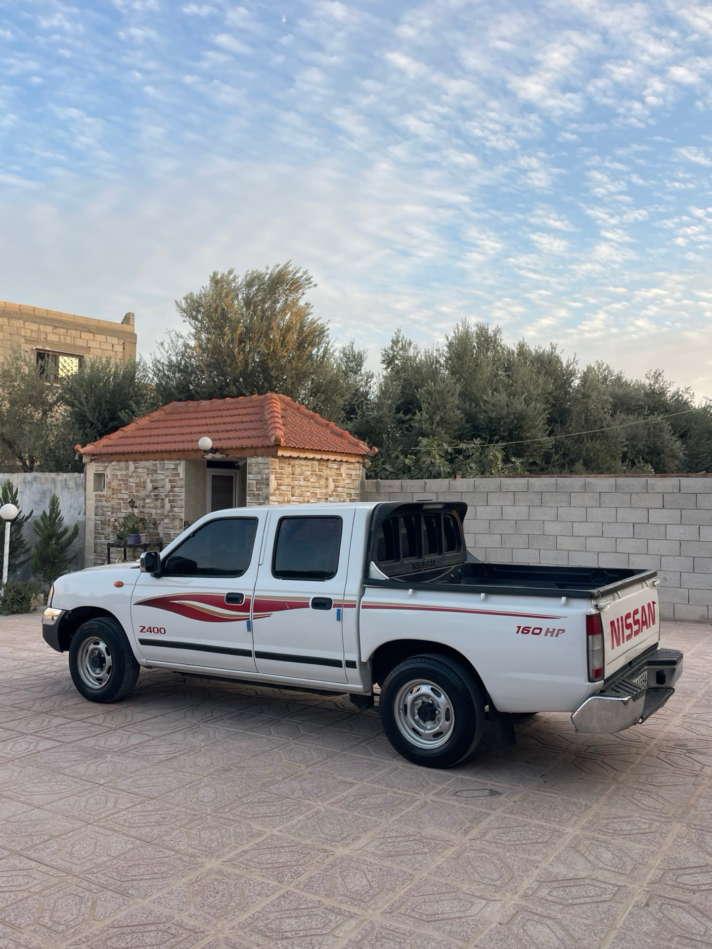 نيسان ددسن 2011