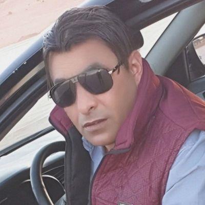 ابو احمد 